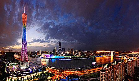 史克威尔艾尼克斯发布《最终幻想7：重制版》对比视频